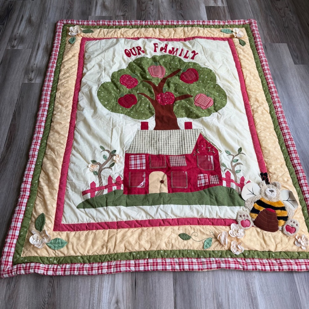 Our Family Tree Photo Frame Quilt Wall Hanging Play Mat Gingham 58x48